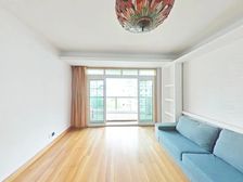 紧邻地铁,周边配套设施齐全,性价比154.71平怡东花园