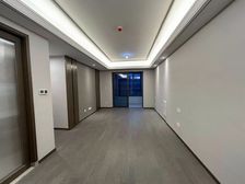 谈到送车位230万,绿城晓风印月,精装修没住过人,高层视野好