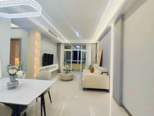 新上三条轻轨换乘 三房双卫 交通便利 中间楼层采光好