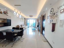 依云水岸三期 小三房 满二 电梯房 精装可拎包入住 交通便利