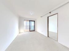 新房未入住,双地铁,配套齐全。