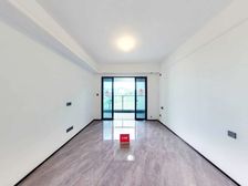 宇宏健康花城二期四段 4室2厅2卫 精装修 134万元