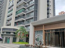 西乡塘中尧路 双排铺面 总价50万 双排铺 学校对面!