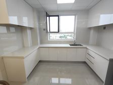 上海公馆旗舰版 110平4居 南向简装修 着急出售