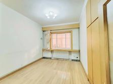 “湖畔苑”让您以看风景的心情来欣赏家