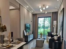 新希望·悦珑湾次顶层,采光观景好,双卧客厅朝南,南向面