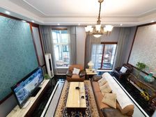 小区靓房!地铁口新出联排东边套 附送300平花园 带车库车位