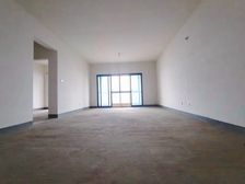 北滨路 华新街轻轨 正规三房 业主急售 视野好