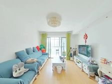 快刀手,小樊带您看。三林·中房樱桃苑·3室·2厅 带书包