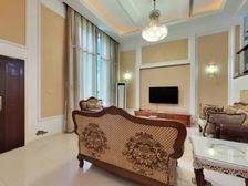 英伦风尚(别墅) 4室2厅 229.4平