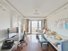 国际社区 虽紧贴着内环线,但被绿化所包围,有一种远离喧