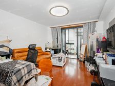 火爆,建平 电梯两房,房东诚卖,价格好谈,上车好房!!