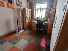 自强街 德亨家园南邻康馨小区 90平正规三室 49.8万