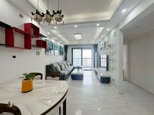 照母山 世茂茂悦府(三期高层)二房128万