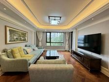 近地铁,高品质,三楼洋房,带双露台,有车位,看房随时