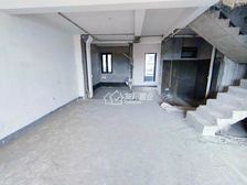 建发泱誉 上叠别墅 环境好 物业负责 品质小区