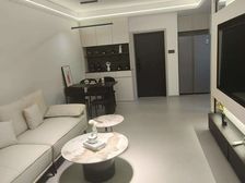 龙海家园 79.82平3居 南向精装修 着急出售