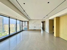 地铁口 证在手 北京路9号豪装四室带金康园 看房方便