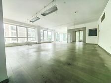 国贸建外SOHO临街底商 288平大空间 月租2.3万