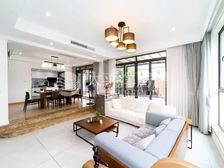 临河独栋别墅 附赠三层中庭车库 附赠地下室 精装修 诚意售