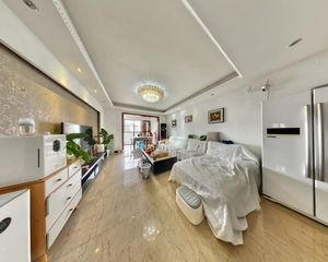 楠香山 3室2厅 东