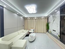 清远 城!顺盈广场,市政府,高铁站(全新精装未入住)送车位!