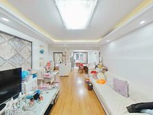 大两房 装修好 近地铁 满五 正规商品房 南北通透