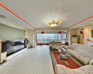 滨江中路1号 3室2厅 东南 南