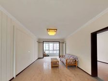 黄河南路 南北通透四房 中上楼层 全天采光