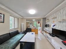 05年园林社区,,紧邻中环繁华商圈,小区中间位置,带产权车位