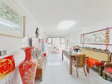 雍容家园 3室 1厅金角,小区环境好,一楼方便