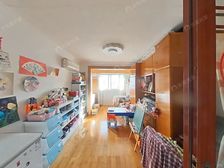 小区中间位置,00年商品房,正规三房两卫