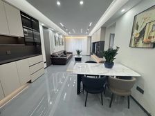 38.8万购半岛龙湾电梯精装大三房双卫拎包入住临公园次新小区