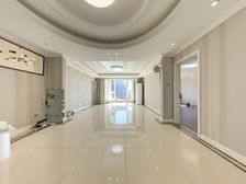 长滩壹号 4室2厅 137.82平