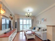 南北通2房有车位,二次装修拎包入住,电梯小高层,远离高架