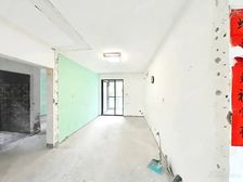 长征家苑 3室2厅2卫 精装修 628万元