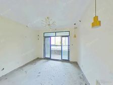 嘉秀新苑 2室2厅1卫 精装修 427万元