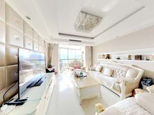 东方都市景苑 3室2厅 135.79平