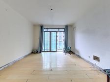 水岸蓝桥 2室1厅 95.18平楼层好,视野开阔 车位宽松