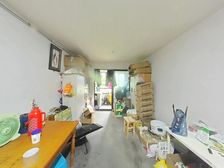 180可谈!花园位置!南北通透 毛坯易装修!产权清晰!