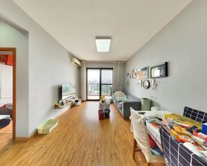 汇厦少城锦官郡 2室2厅 南 东南