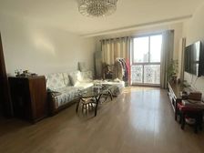 金南新苑单价4.1万自己新装2年 地铁4和9号 董家渡金融城