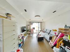 金桥新城三期金丽苑 2室2厅1卫 精装修