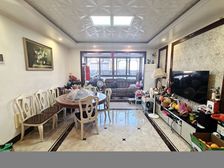 万盛中央公园 116平3居 装修都市用好材料 诚意出售