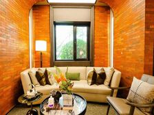 联系我:低价购学府里3-4室特惠价 看描述,102平630萬