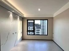 现房560澫 石景山一手房 精装修 104平 三居两卫