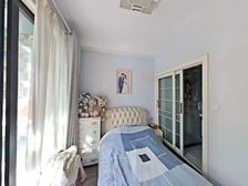 洋房洋房,带电梯的洋房,还靠近地铁,商业也齐全