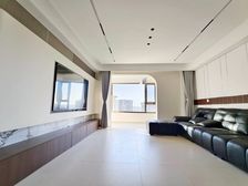 融科心贻湾 豪华精装 南北通透三室双卫 全屋智能 中央空调