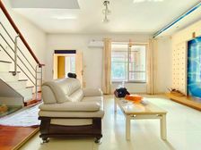 隆盛花园 叠拼别墅 一楼带小院 精装修跃层 性价比高 超