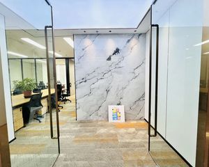 西南四环 时代财富天地 330平 单价1万2 仅契税